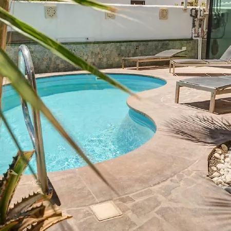 3h La Quinta Villa *